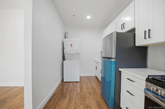 Building Photo - 312 Brookes Ave