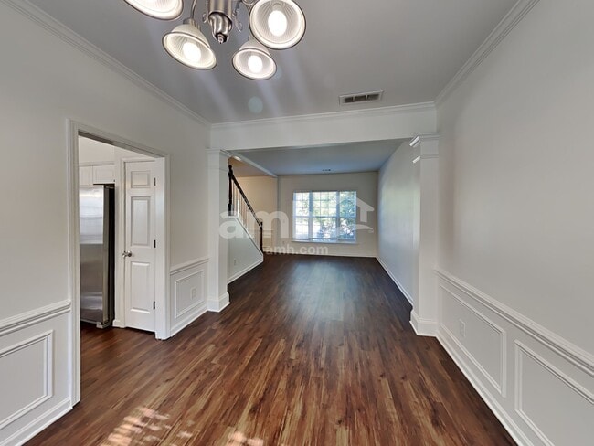 Building Photo - 2264 Monthemer Cove