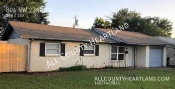 Building Photo - 804 NW 23rd St
