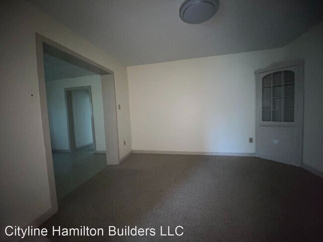 Building Photo - 2 br, 1 bath Apartment - 2206 Main St