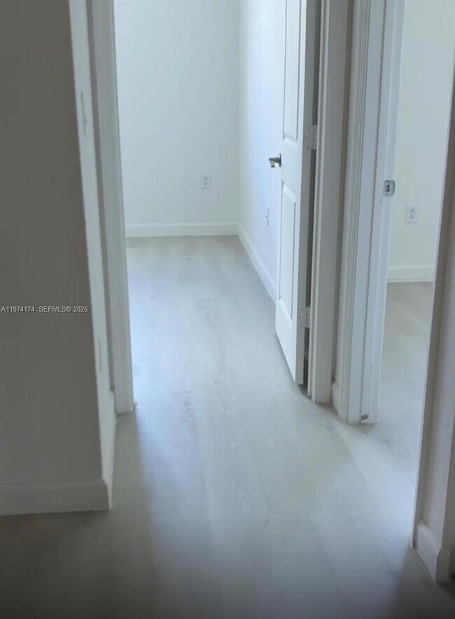 Foto del edificio - 12832 SW 232nd Ter