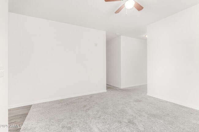 Building Photo - 331 W Mammoth Cave Dr