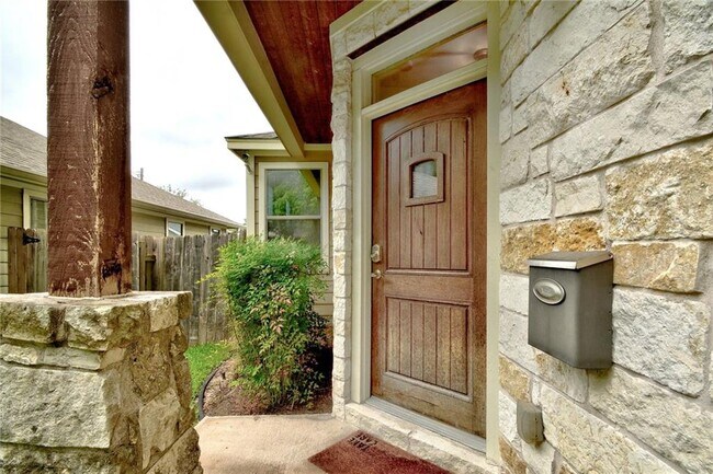 Foto del edificio - 5412 Grover Ave