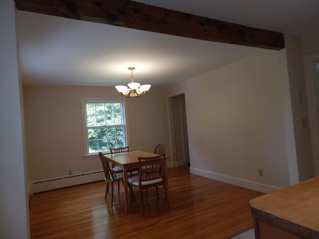 dining - 52 Ash Swamp Rd