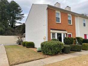Building Photo - 241 High Creek Dr
