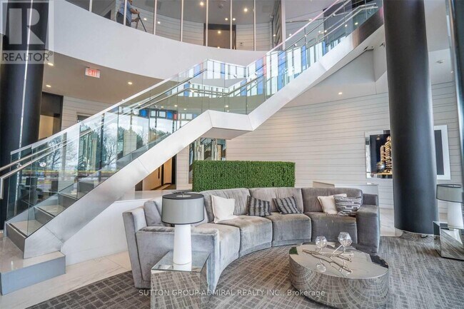Photo du bâtiment - 9471 Yonge St
