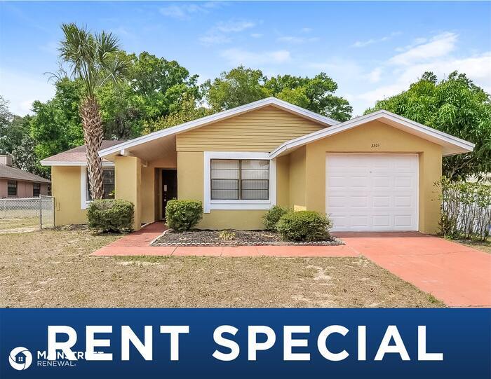 3501 King Richard Ct, Seffner, FL 33584