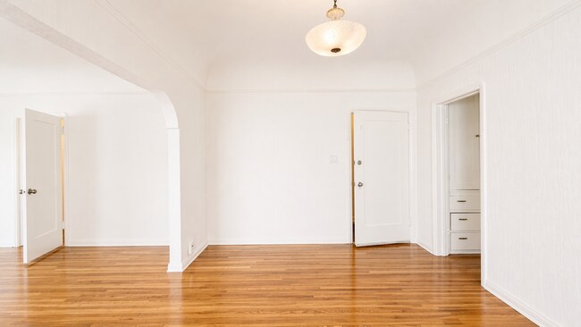 Foto del edificio - 339 N Ogden Dr