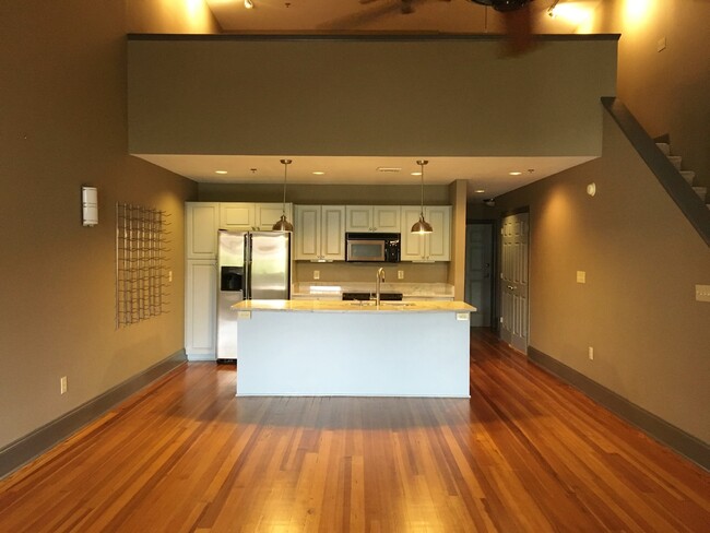 Foto del edificio - Downtown Greenville, 1BD/2BA