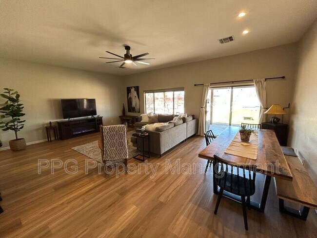 Foto del edificio - 29507 N 155th Ave.