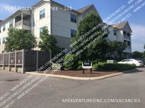 Building Photo - 2197 Nolensville Pk