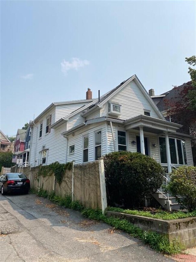 Foto del edificio - 39 Linden Ave