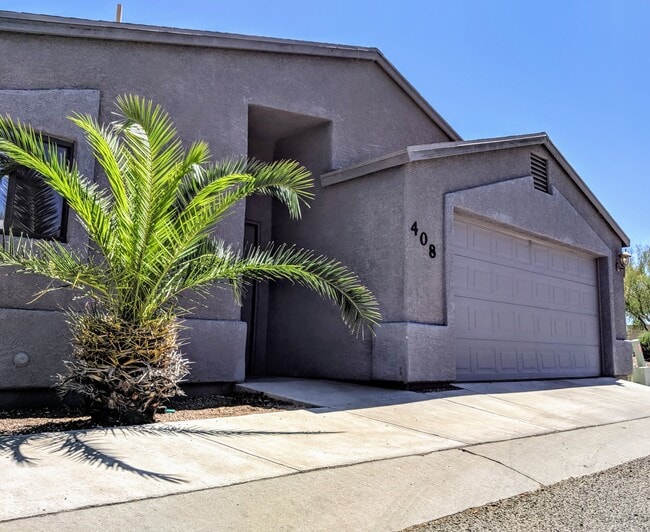 Photo - 408 E Geronimo Bluff Loop House