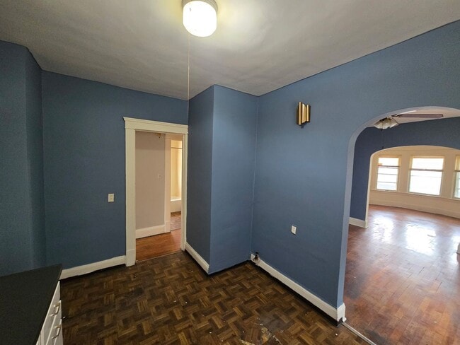 Foto del edificio - 837 Alhambra Rd