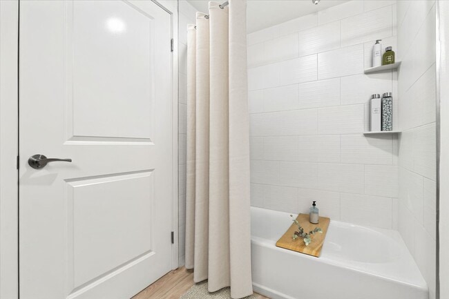 Interior Photo - Elle at Westchester