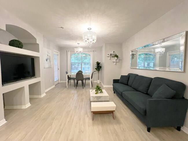 Living Room/ Dining Room - 7230 Westpointe Blvd