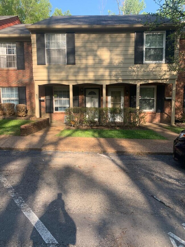 Foto del edificio - 5515 Country Dr