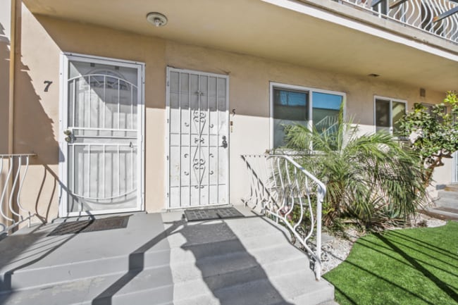 Photo - 815 Pacific Ave Apartment