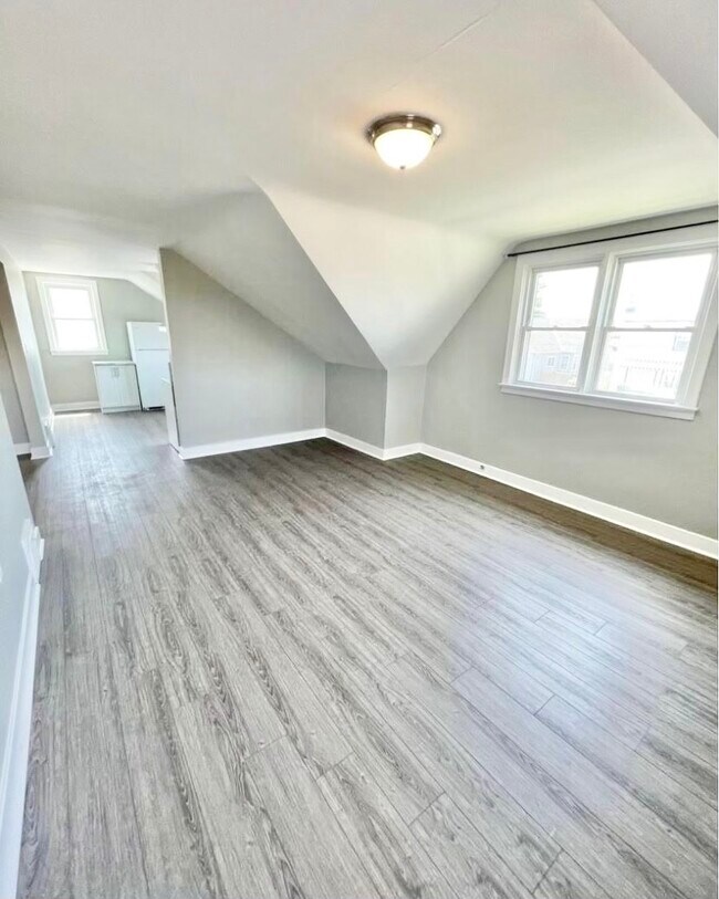 Photo du bâtiment - 335 Southworth St S