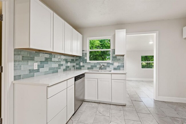 Foto del edificio - 1225 NW 99th St