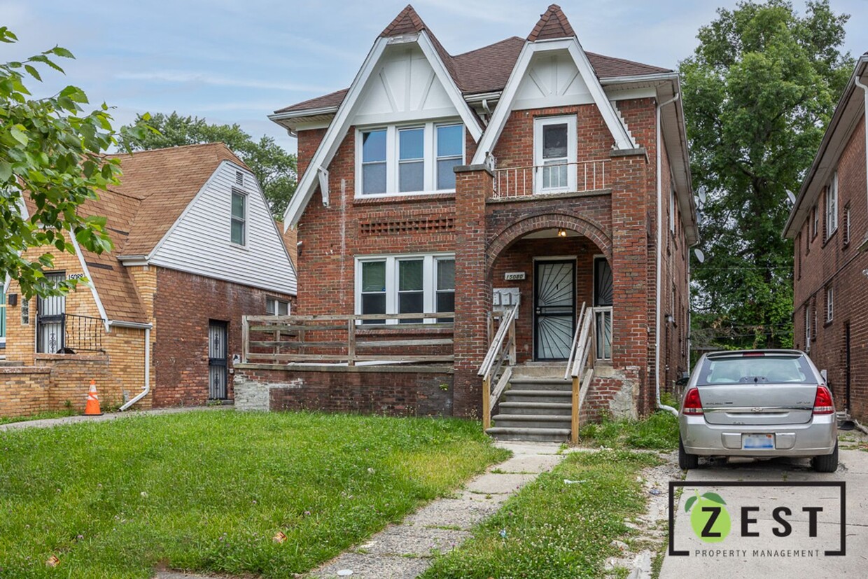 Foto principal - 15080 Sussex St