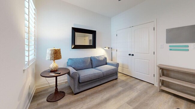 Building Photo - 1762 Dakota Ln