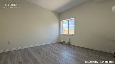 Building Photo - 44 Division St