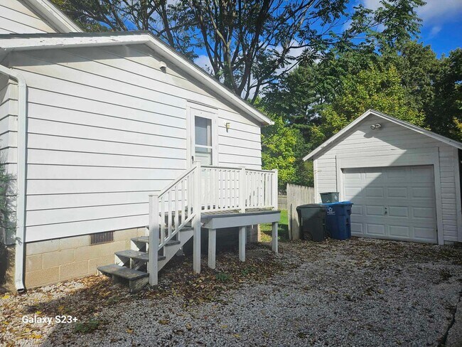 Foto del edificio - Kent 2-bedroom 1 bath house for rent