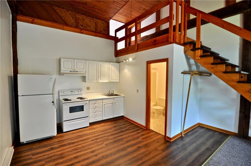 11522 Peach St Unit 2, Waterford, PA 16441 Apartments in Waterford