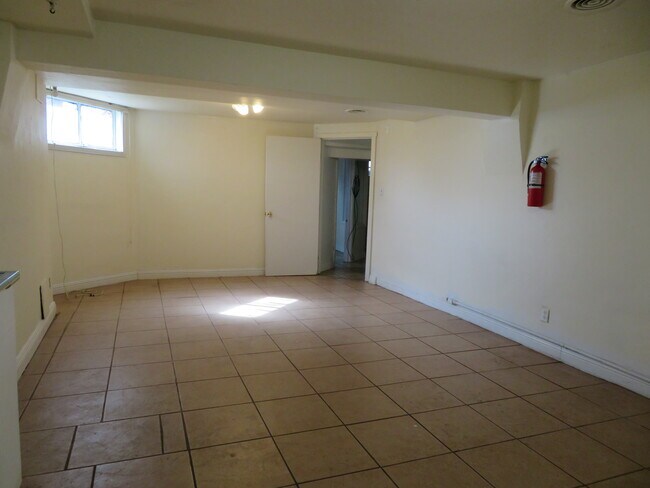 Building Photo - 1195 Forest St