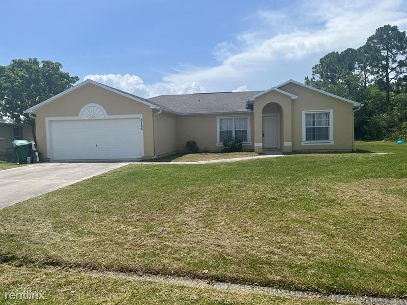 3 br, 2 bath House 5766 NW Cone St House Rental in Port Saint Lucie