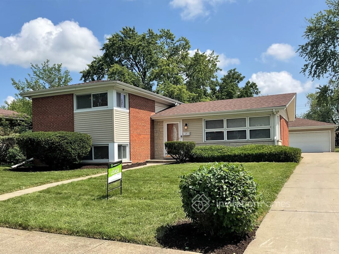 47 Pamela Dr, Bensenville, IL 60106 House Rental in Bensenville, IL