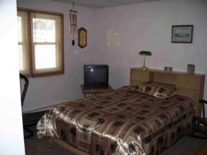  - 801 Lincoln Ave