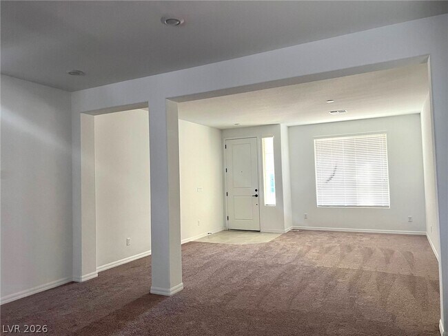 Foto del edificio - 6524 Twin Brks Ave