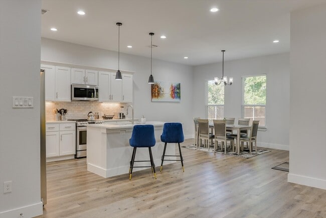 Building Photo - 4124 Tram Dr