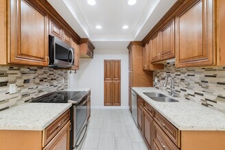 Building Photo - 20702 El Toro Rd