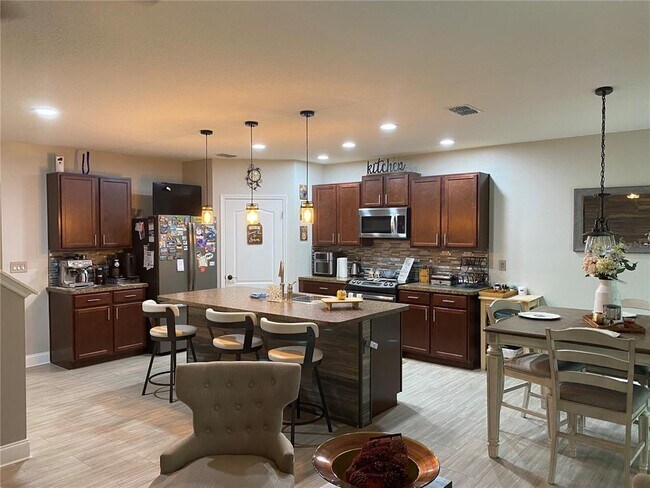 Building Photo - 1538 Diamond Loop Dr