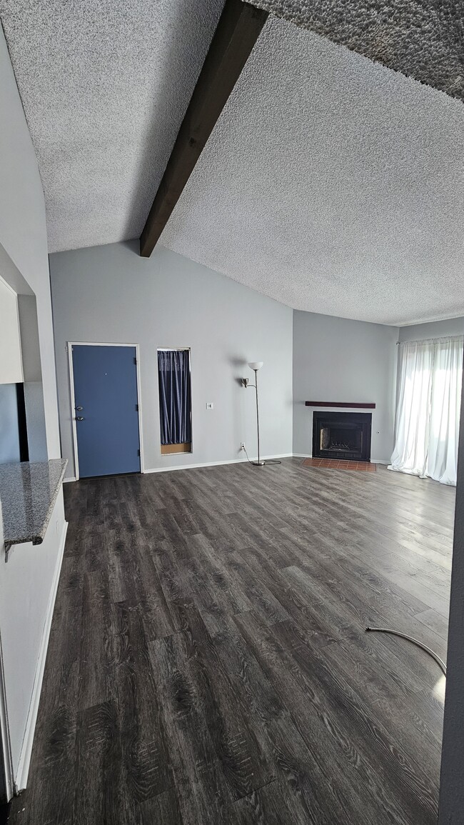 Building Photo - 1745 Marine Ave