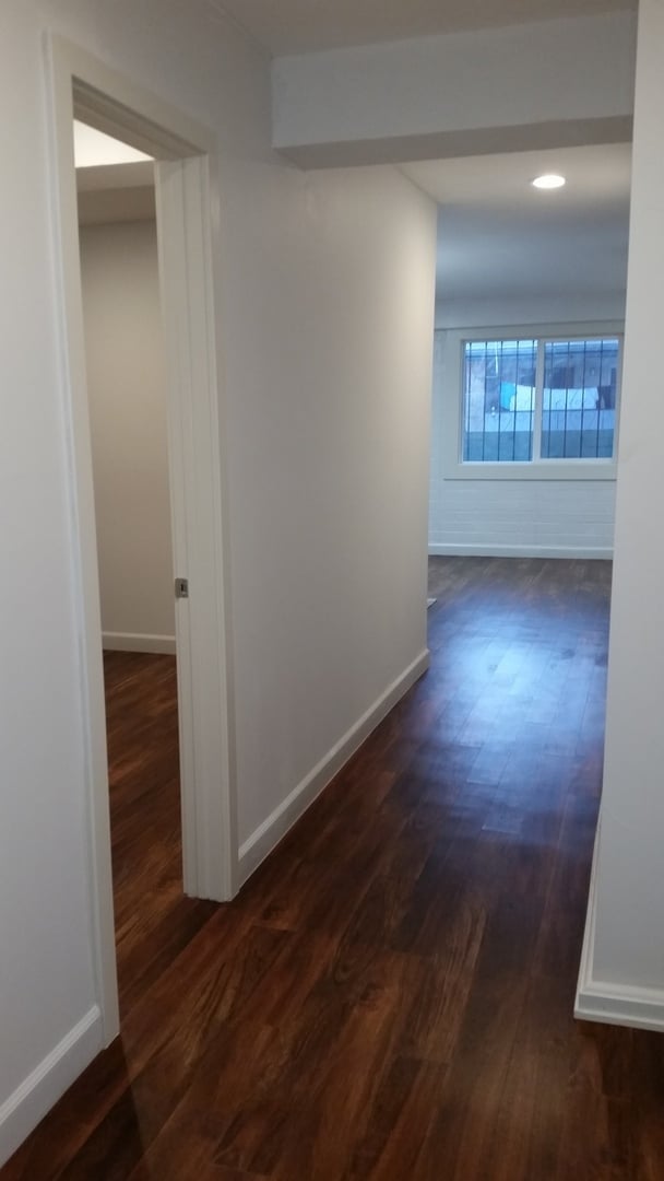 Foto del edificio - 2215 N School St