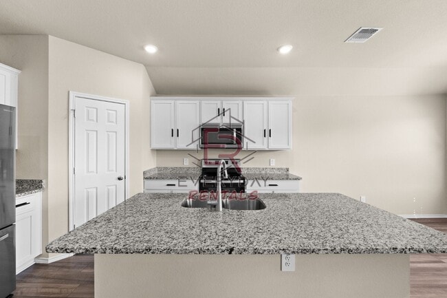 Building Photo - 2534 Merganser Dr