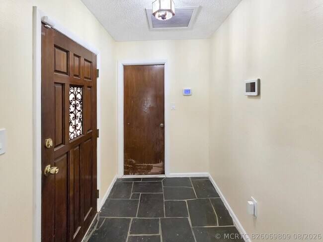 Foto del edificio - 7410 Santa Rosa Pkwy