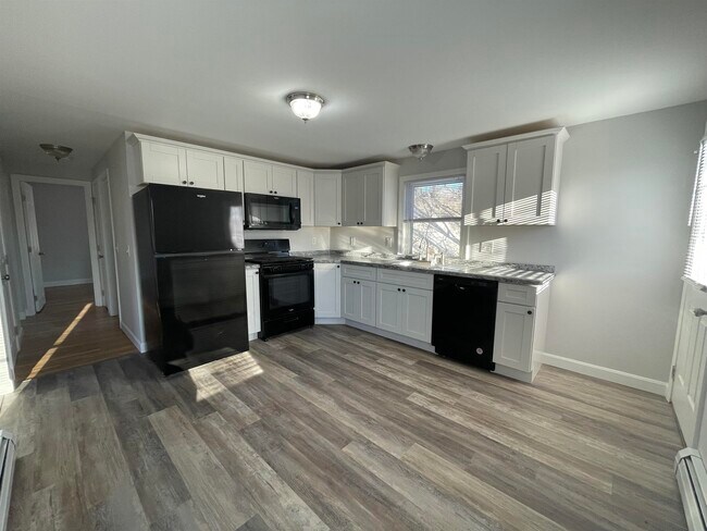 Foto del edificio - 3 Superior Dr