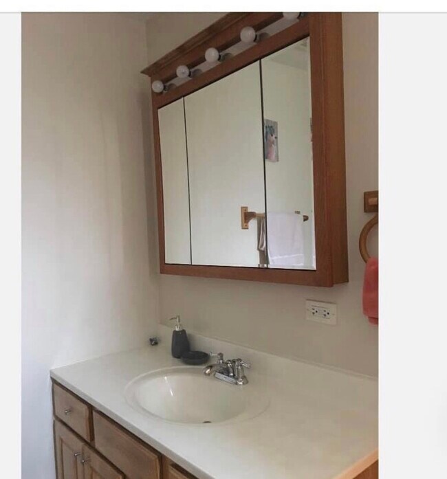 Foto del edificio - 4313 Lawndale Ave