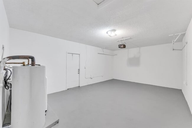 Building Photo - 2444 Raleigh St