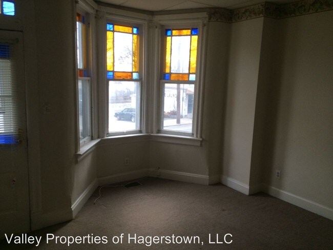 Building Photo - 2 br, 1 bath House - 805 S. Potomac St