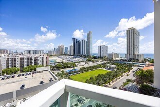 Building Photo - 250 Sunny Isles Blvd