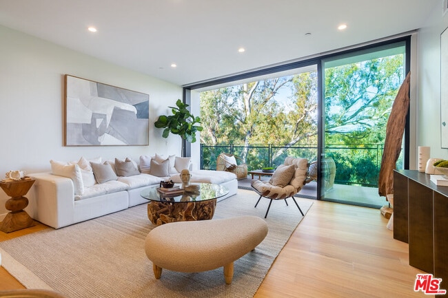 Foto del edificio - 11600 Dunstan Way