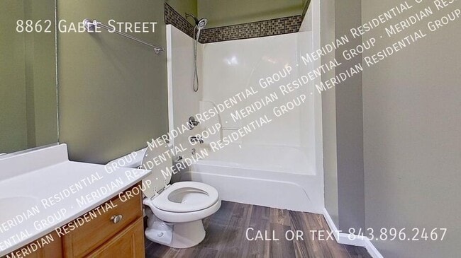 Foto del edificio - 8862 Gable St