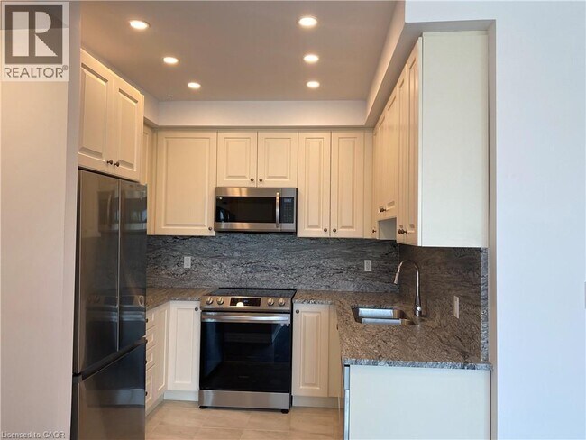 Photo du bâtiment - 5 Hamilton St N