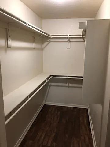 Foto del edificio - 516 Tenison Ln